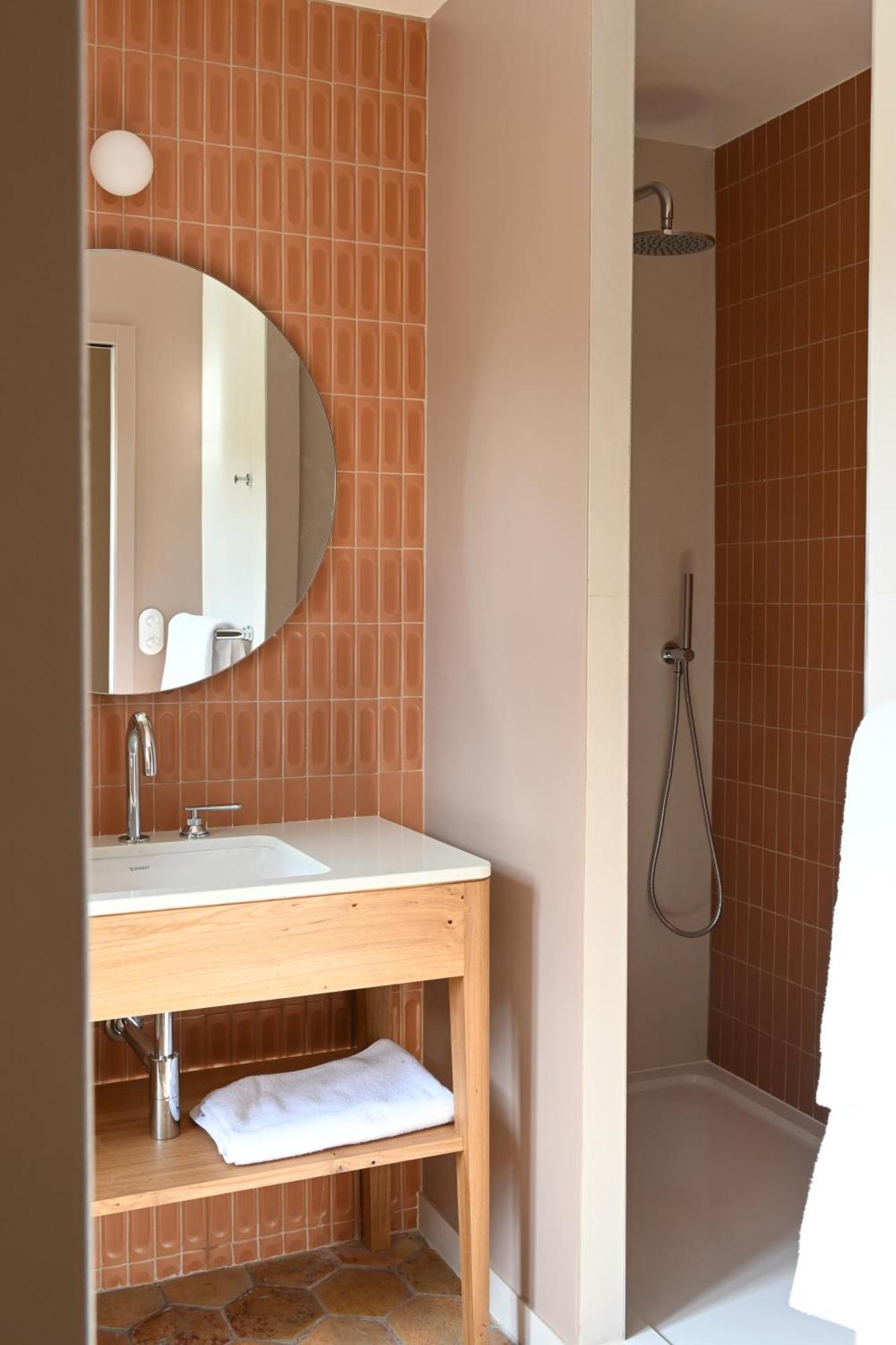 Hotel Les Pres Saint-Hilaire-le-Chatel Εξωτερικό φωτογραφία
