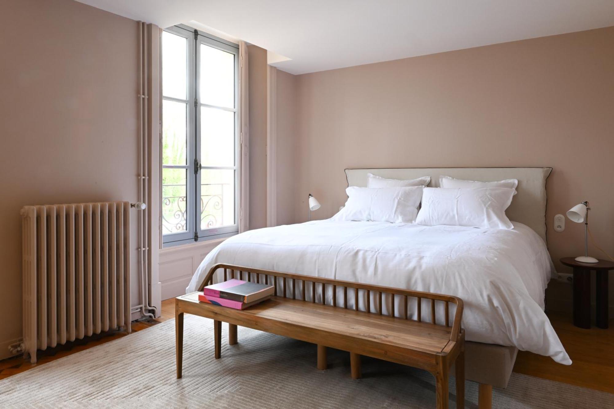 Hotel Les Pres Saint-Hilaire-le-Chatel Εξωτερικό φωτογραφία